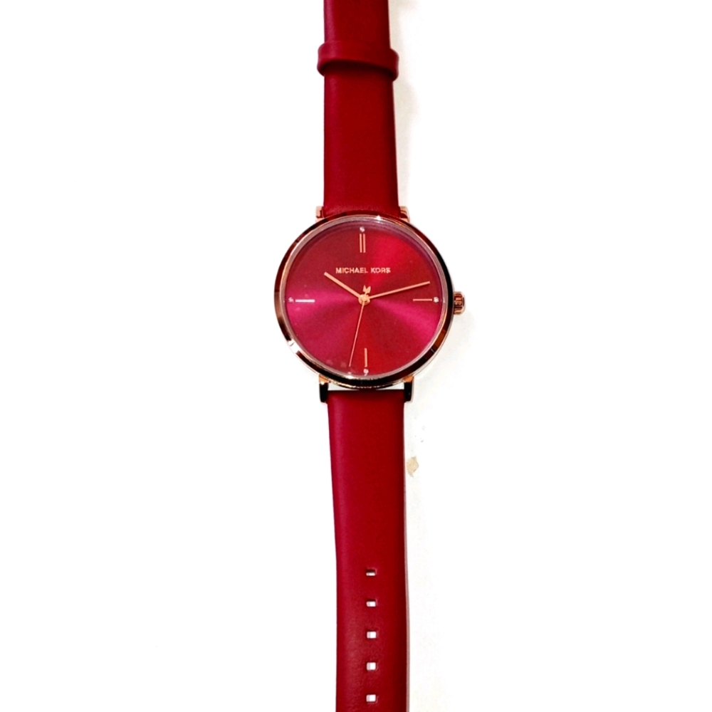 Michael Kors Watch - Picture 2 of 5